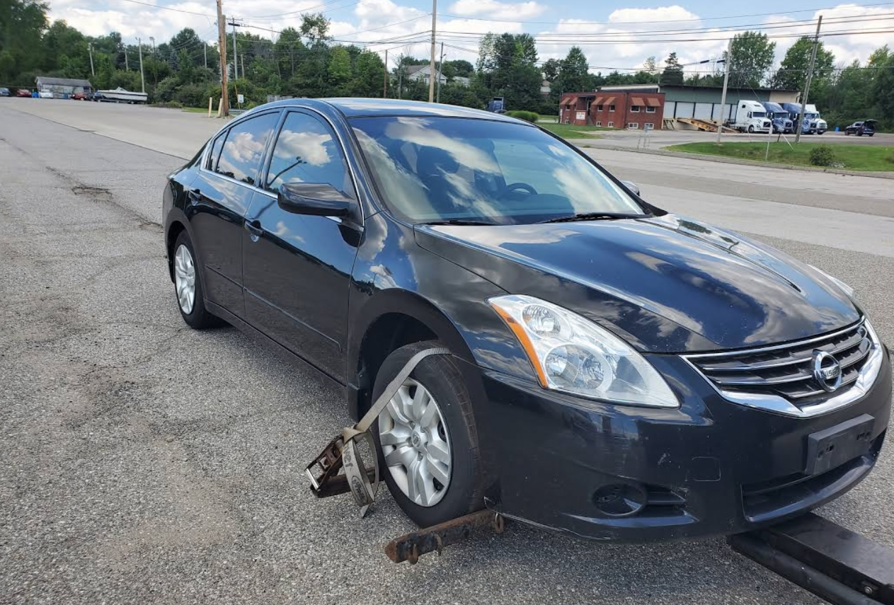 Roadside assistance call by Rapid Recovery & Towing