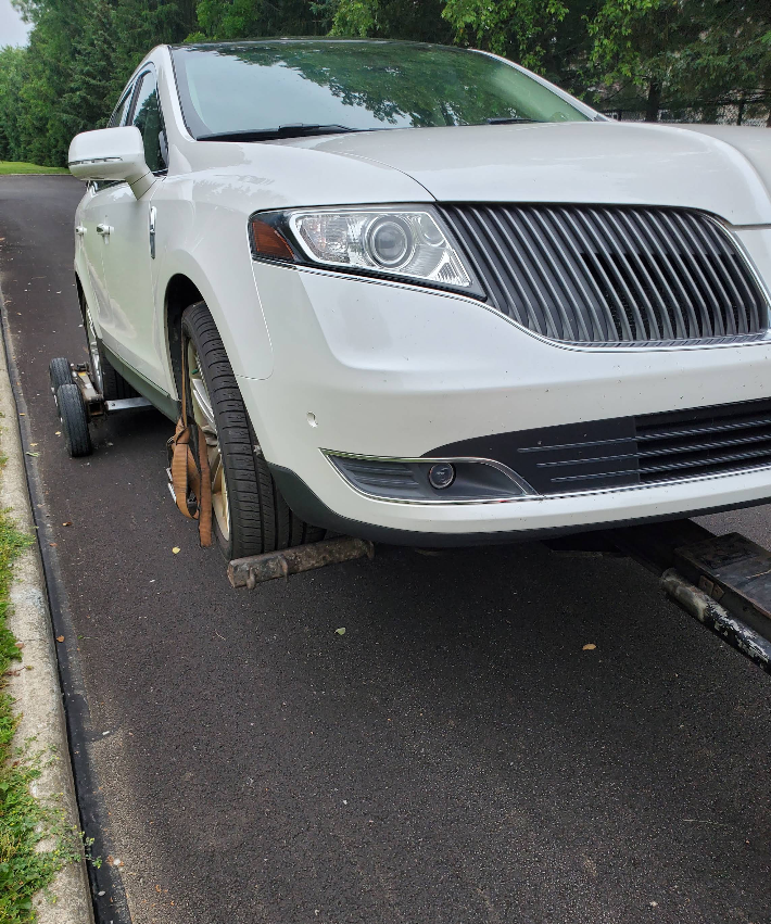 Nighttime towing service in Cleveland, Ohio